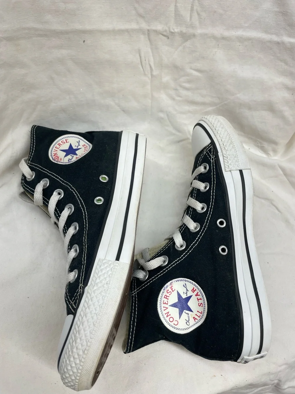 Converse All Star Classic High-Top Kids Sneakers in Black with White Laces sz 5